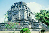 Borobudur, Mendut Tempel (C) Anton Eder