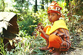 Toraja, Knabe in Tracht (C) Anton Eder