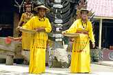 Toraja, Frauen beim Tanz (C) Anton Eder