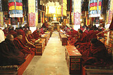 Lhasa, Moenche im Drepung Kloster (C) Anton Eder