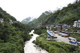 Zhangmu, die Grenze zu Nepal (C) Anton Eder