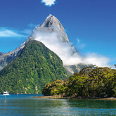 Mitre Peak (C) Fyle, stock.adobe.com