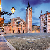 Parma, Dom (C) stock.adobe.com