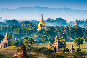 BURMA - LAND DER PAGODEN UND KLÖSTER (von Elisabeth Kneissl-Neumayer)